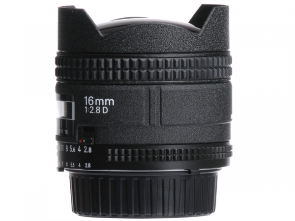 Nikon 16mm F:2.8 AF Fisheye Lens