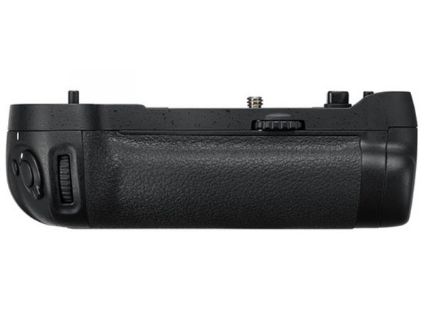 Nikon Power Grip MB-D17