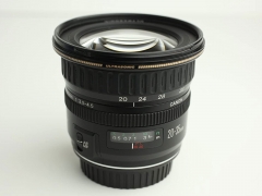 Canon EF 20-35mm f/3.5-4.5 S/H